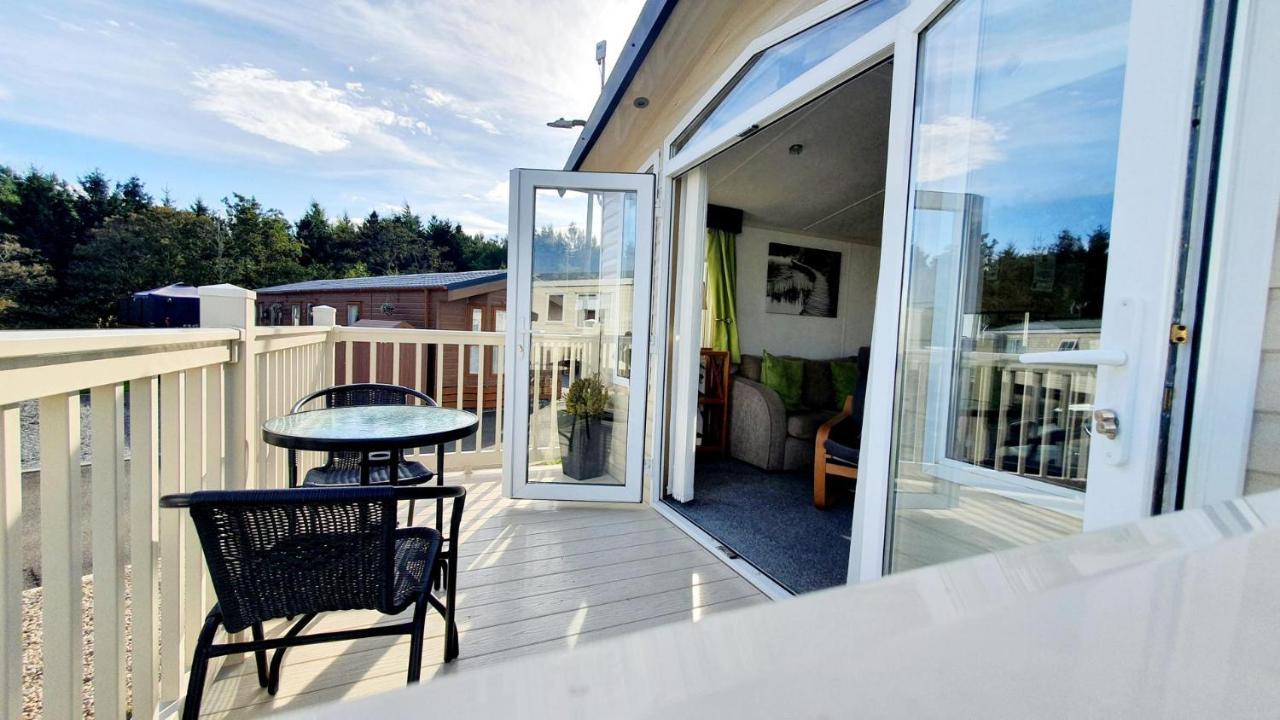 Apple Tree Lodge Hot Tub 3 Bedroom 2 Bars 몰페스 외부 사진