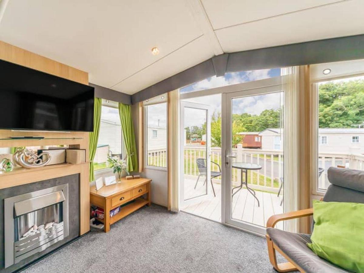 Apple Tree Lodge Hot Tub 3 Bedroom 2 Bars 몰페스 외부 사진